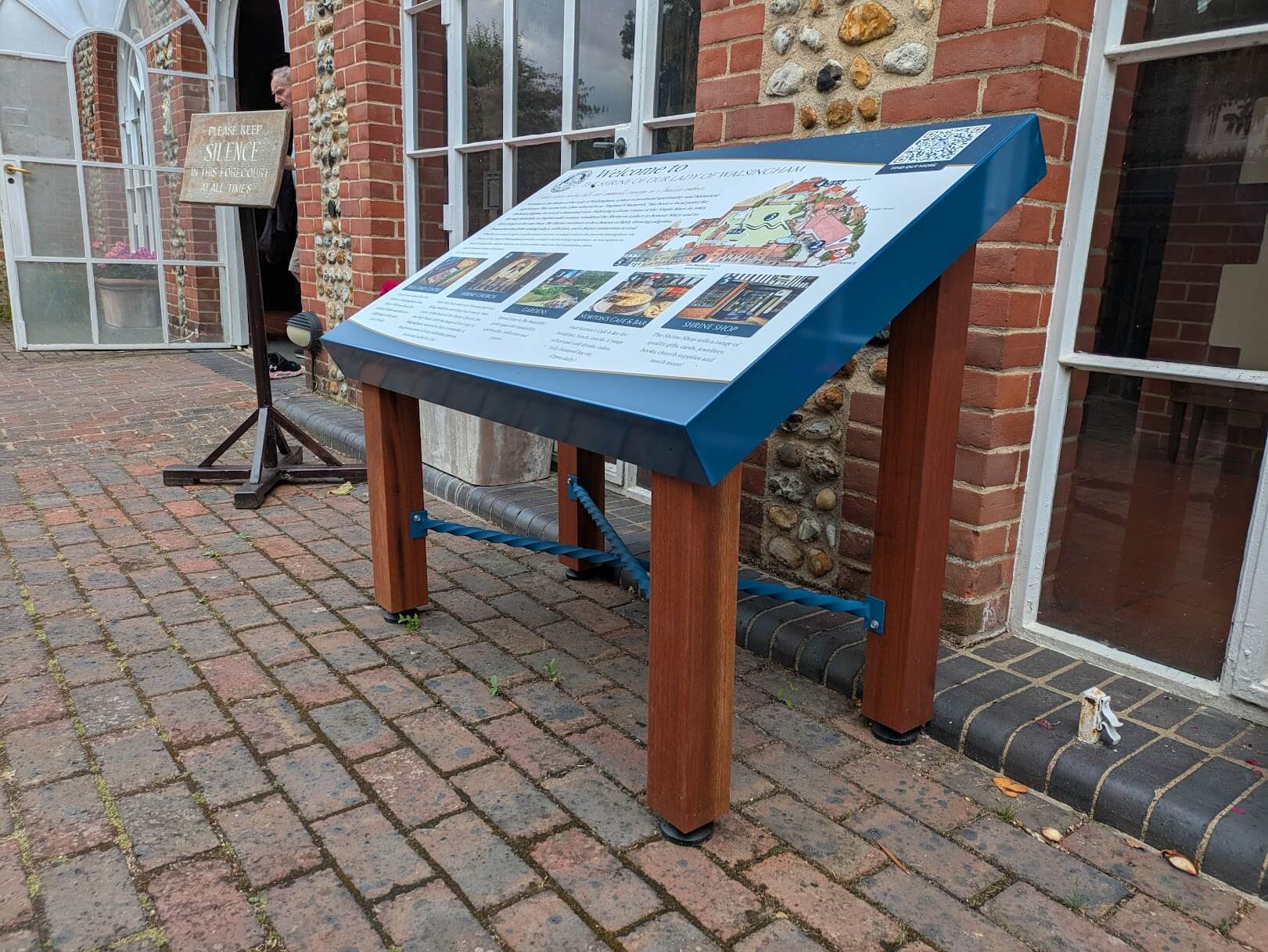 Soanes Signs of Norwich - Pavement & Street Signs - Work Example 18